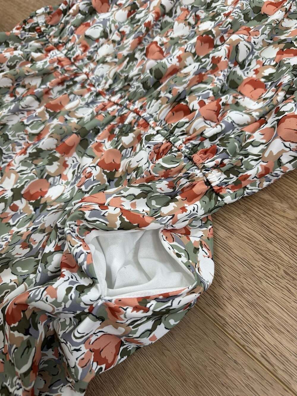 Mikarose Floral V-Neck Midi Dress Women’s Large Modest Short Sleeve Lined - Picture 15 of 15